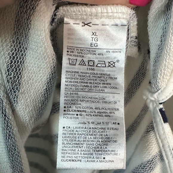 Old Navy short-sleeve sweatshirt dress - Picture 6 of 6